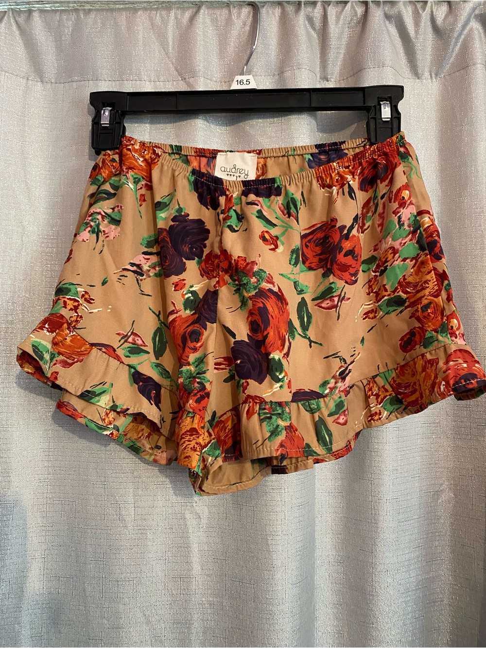 audrey Floral Ruffle Hem High Waist Shorts - Tan with Red & Green Bloom NWT